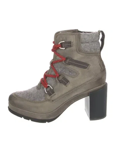 Pre-owned Sorel Leather Lace-up Boots In Gray