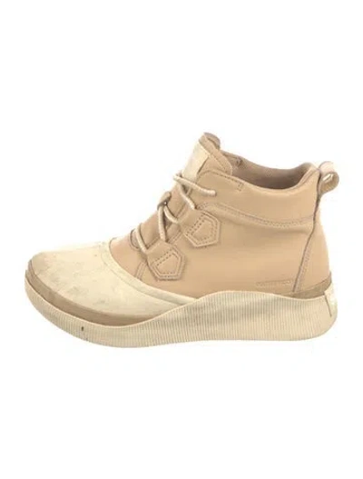 Pre-owned Sorel Leather Lace-up Boots In Neutral