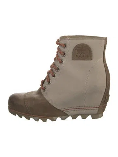 Pre-owned Sorel Leather Lace-up Boots In Neutral