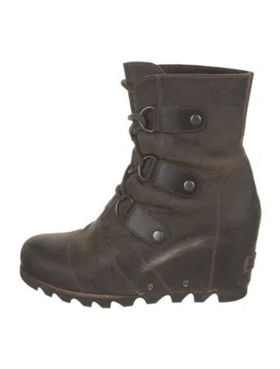 Pre-owned Sorel Leather Leather Trim Embellishment Lace-up Boots In Green