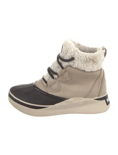Pre-owned Sorel Leather Printed Boots In Neutral