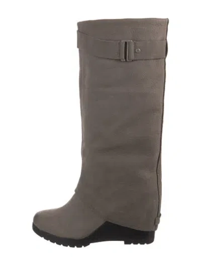 Pre-owned Sorel Leather Rain Boots In Gray