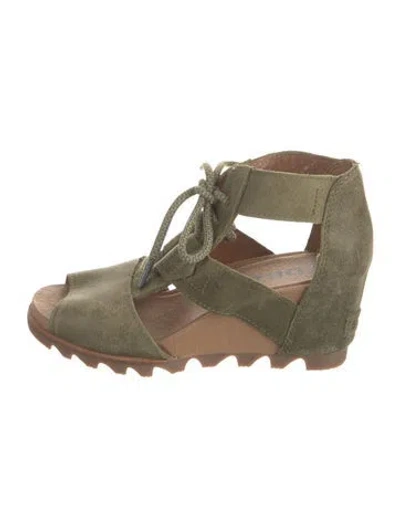 Pre-owned Sorel Leather Sandals In Green