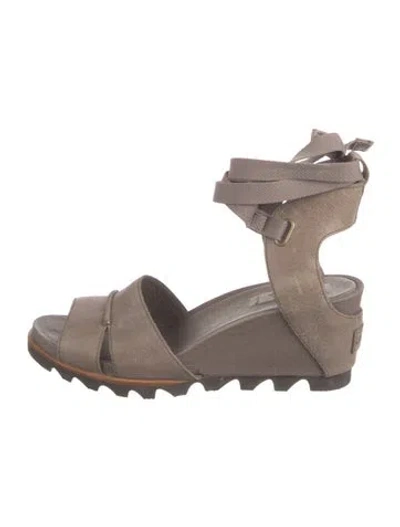 Pre-owned Sorel Leather Sandals In Grey