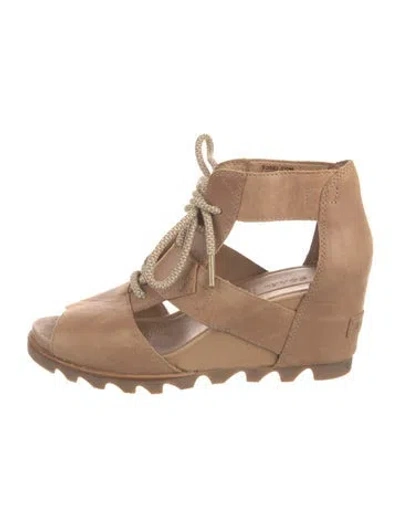 Pre-owned Sorel Leather Sandals In Neutrals