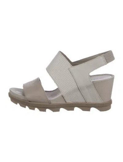 Pre-owned Sorel Leather Sandals In Neutrals