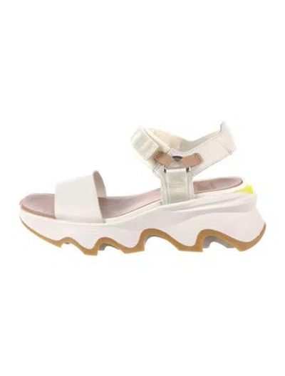 Pre-owned Sorel Leather Sandals In White