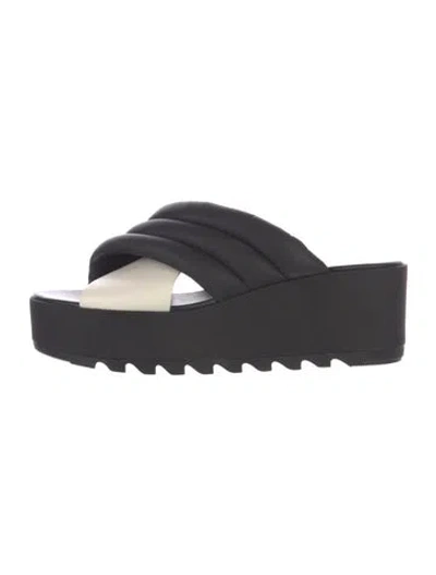 Pre-owned Sorel Leather Slides In Black