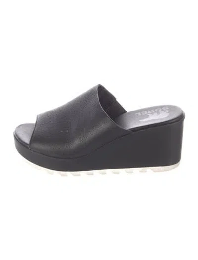 Pre-owned Sorel Leather Slides In Black