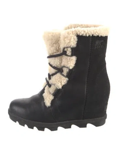 Pre-owned Sorel Leather Snow Boots In Black