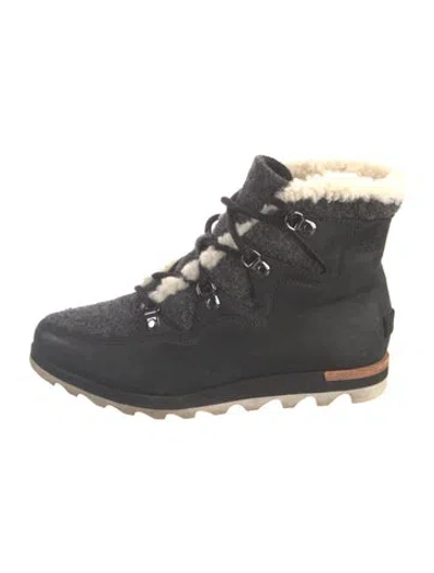 Pre-owned Sorel Leather Snow Boots In Black