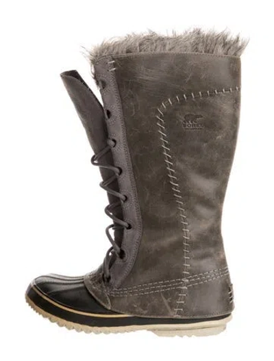 Pre-owned Sorel Leather Snow Boots In Brown