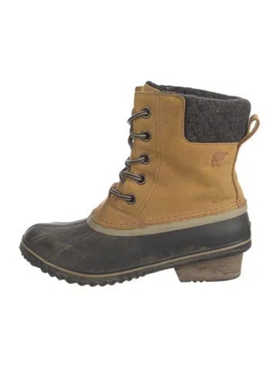 Pre-owned Sorel Leather Snow Boots In Brown