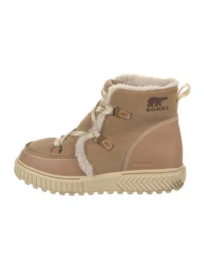 Pre-owned Sorel Leather Snow Boots In Neutral