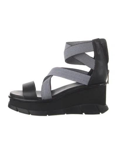 Pre-owned Sorel Leather Striped Sandals In Black