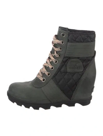 Pre-owned Sorel Nubuck Printed Rain Boots In Gray