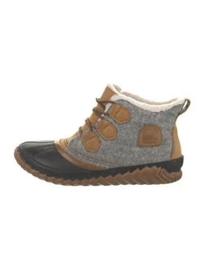 Pre-owned Sorel Rubber Printed Sneakers In Multi