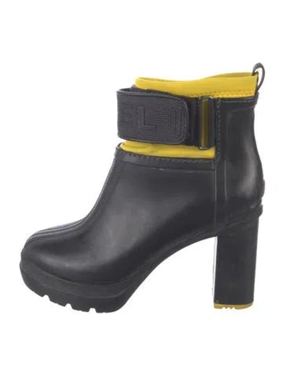 Pre-owned Sorel Rubber Rain Boots In Multi