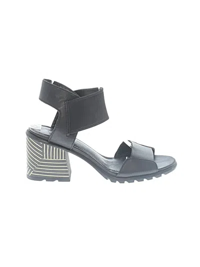 Pre-owned Sorel Sandals In Black