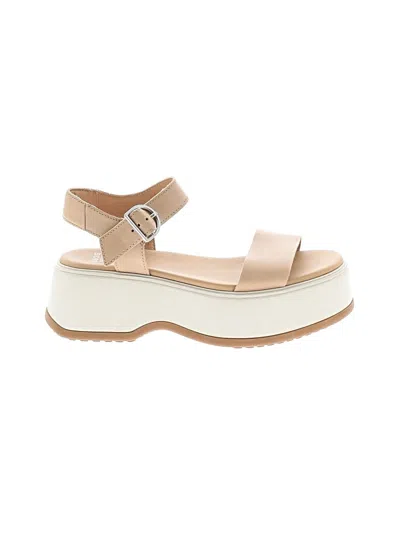 Pre-owned Sorel Sandals In Tan