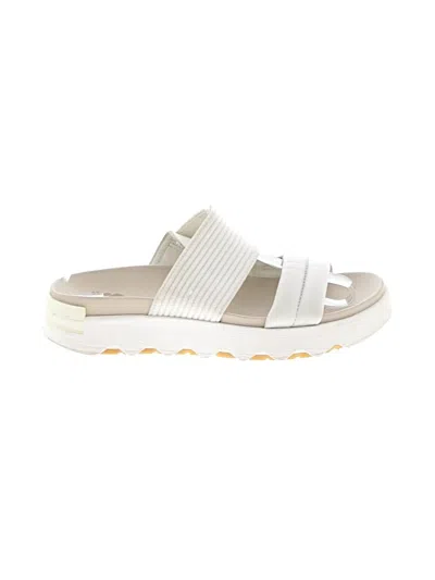 Pre-owned Sorel Sandals In White