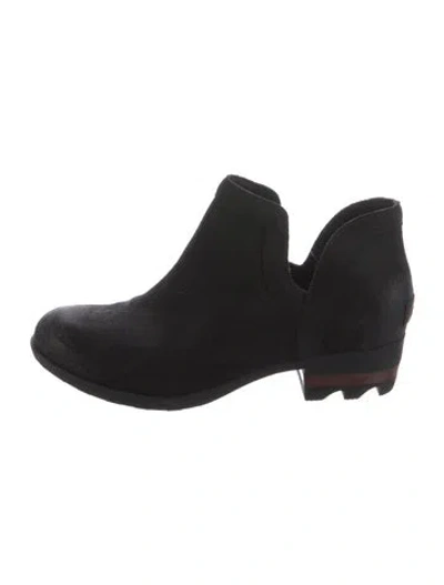 Pre-owned Sorel Suede Boots In Black