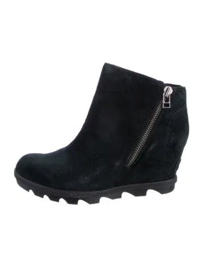 Pre-owned Sorel Suede Boots In Black