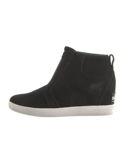 Pre-owned Sorel Suede Boots In Black