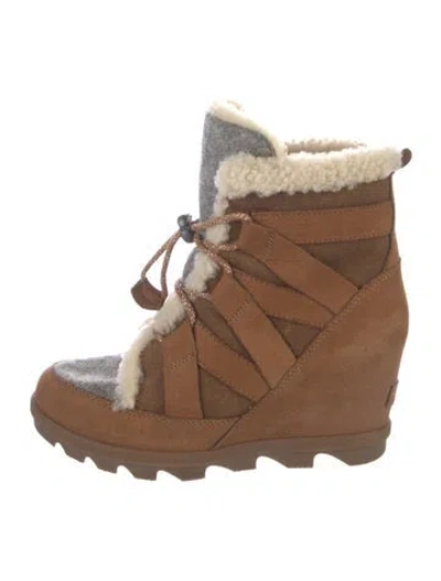 Pre-owned Sorel Suede Boots In Brown