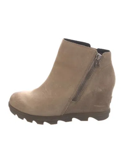 Pre-owned Sorel Suede Boots In Brown