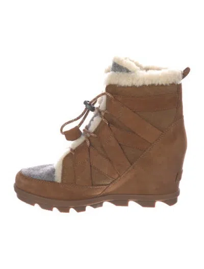 Pre-owned Sorel Suede Boots In Brown