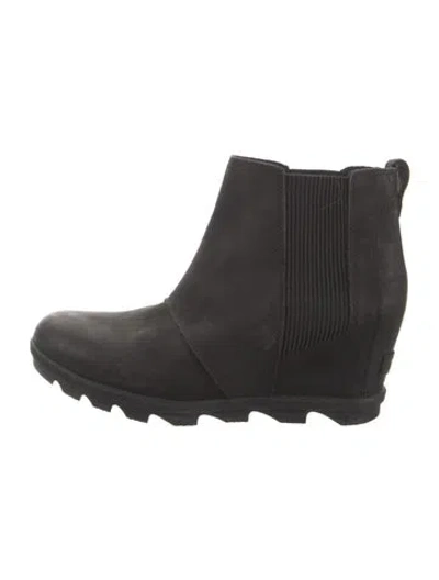 Pre-owned Sorel Suede Chelsea Boots In Black