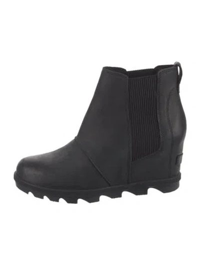 Pre-owned Sorel Suede Chelsea Boots In Black