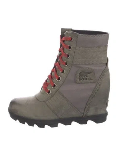 Pre-owned Sorel Suede Combat Boots In Gray