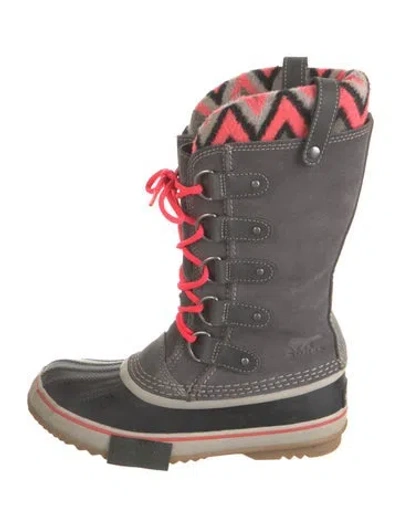 Pre-owned Sorel Suede Graphic Print Snow Boots In Grey