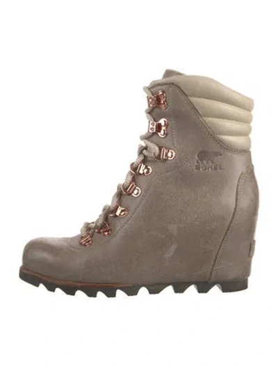 Pre-owned Sorel Suede Hiking Boots In Neutral