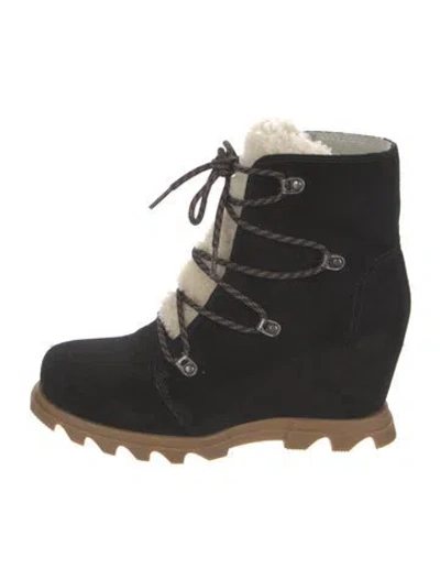 Pre-owned Sorel Suede Lace-up Boots In Black