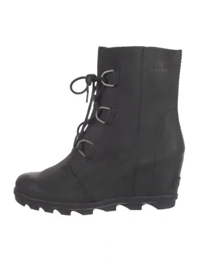 Pre-owned Sorel Suede Lace-up Boots In Black