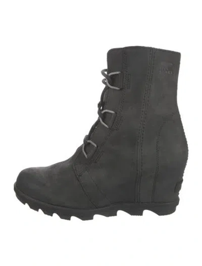 Pre-owned Sorel Suede Lace-up Boots In Black