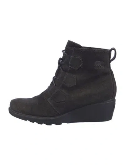 Pre-owned Sorel Suede Lace-up Boots In Black