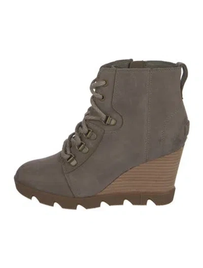 Pre-owned Sorel Suede Lace-up Boots In Gray