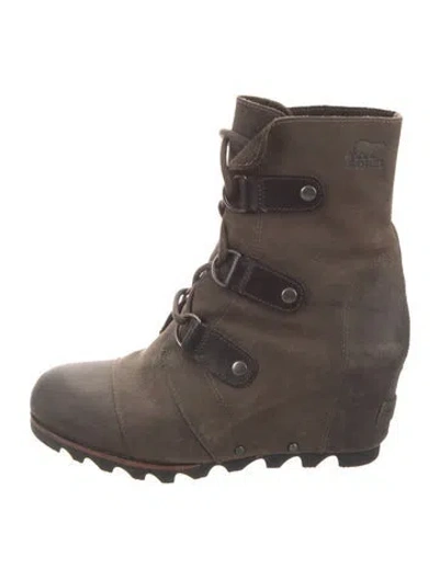 Pre-owned Sorel Suede Lace-up Boots In Neutral