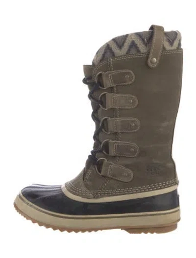 Pre-owned Sorel Suede Patterned Snow Boots In Green