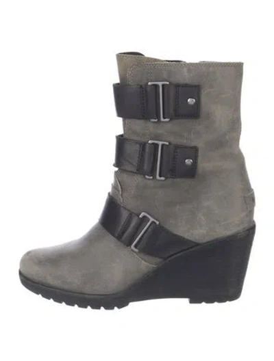 Pre-owned Sorel Suede Rain Boots In Gray