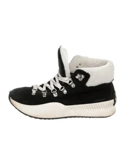Pre-owned Sorel Suede Sneakers In Black