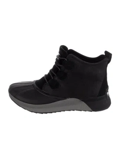 Pre-owned Sorel Suede Snow Boots In Black