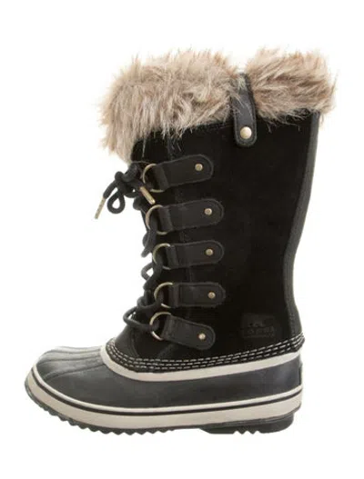 Pre-owned Sorel Suede Snow Boots In Black