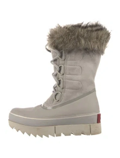 Pre-owned Sorel Suede Snow Boots In Grey