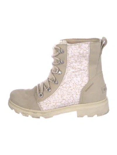 Pre-owned Sorel Tweed Printed Combat Boots In Neutral