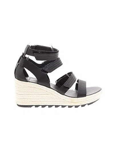 Pre-owned Sorel Wedges In Black